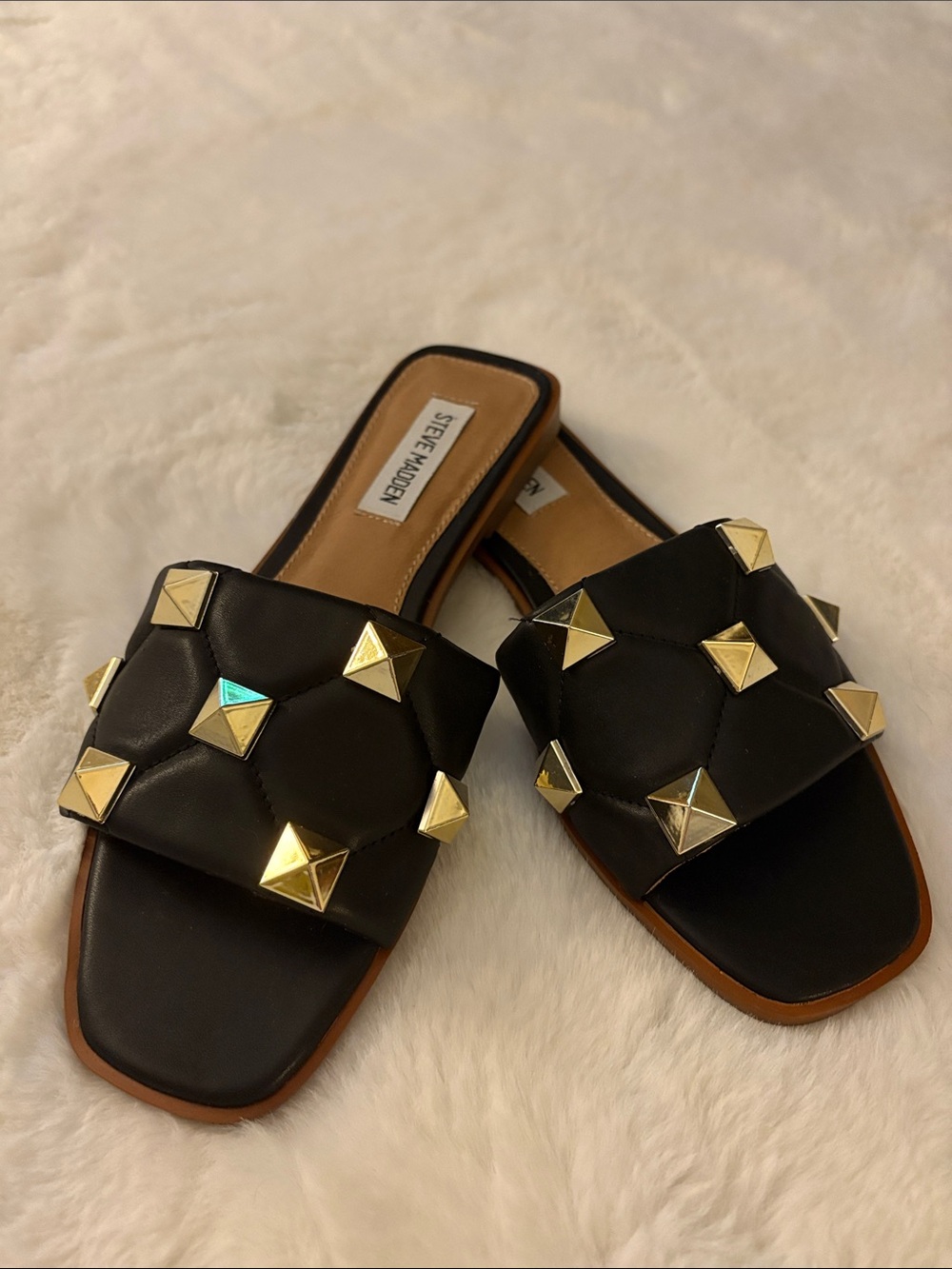 Steve Madden Huro Studded Sandals (NEW) Size:8